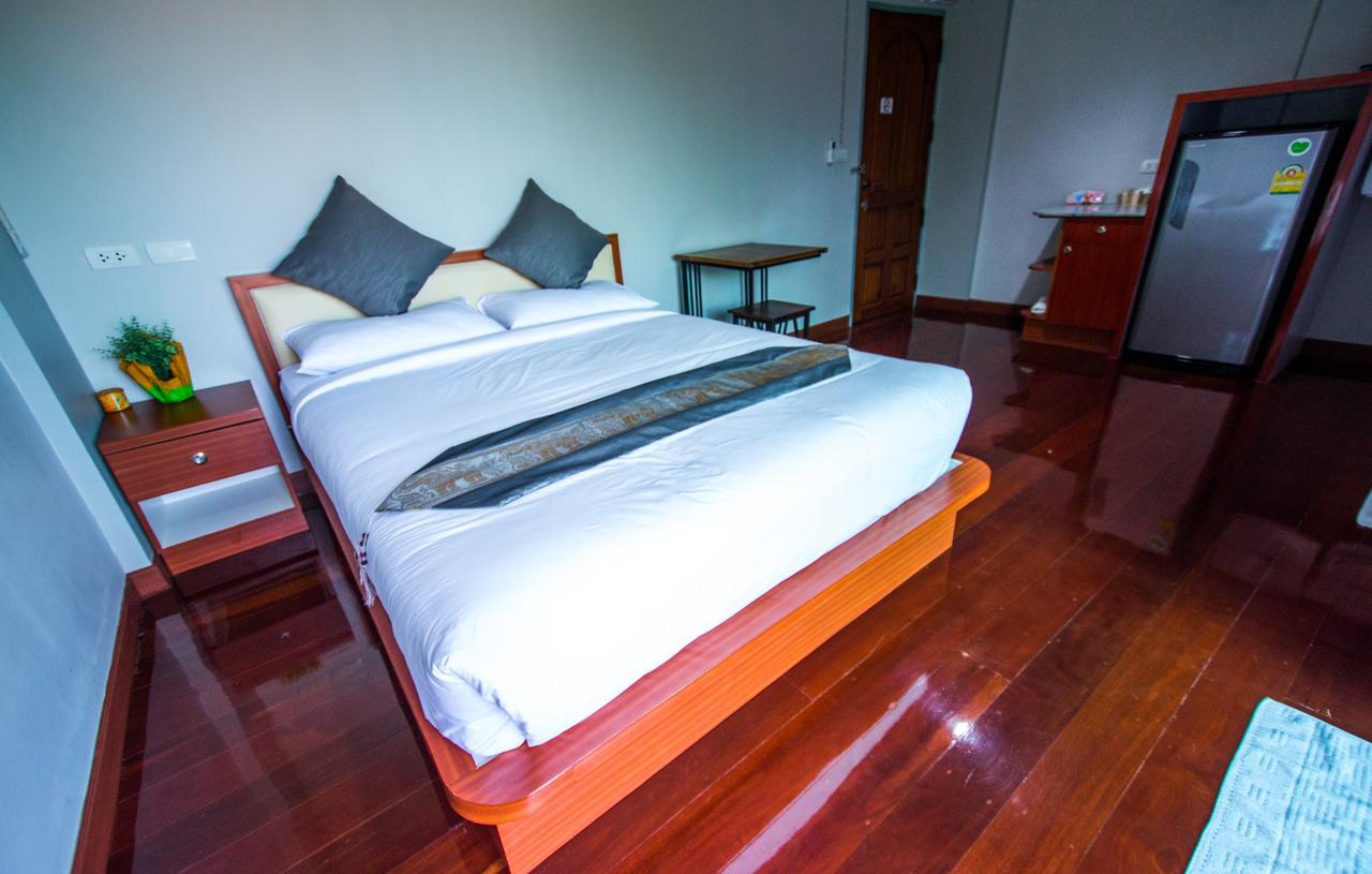 Na Siri Lake View Samut Prakan Exterior photo